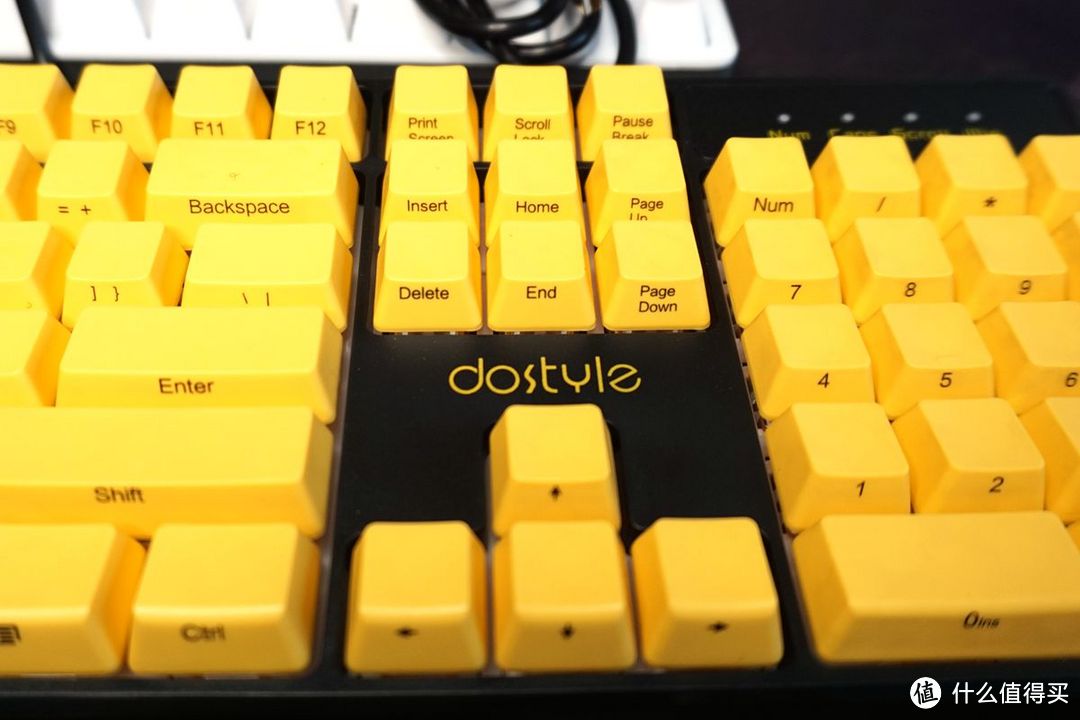 折合不到80元：dostyle 东格 MK60 104键机械键盘