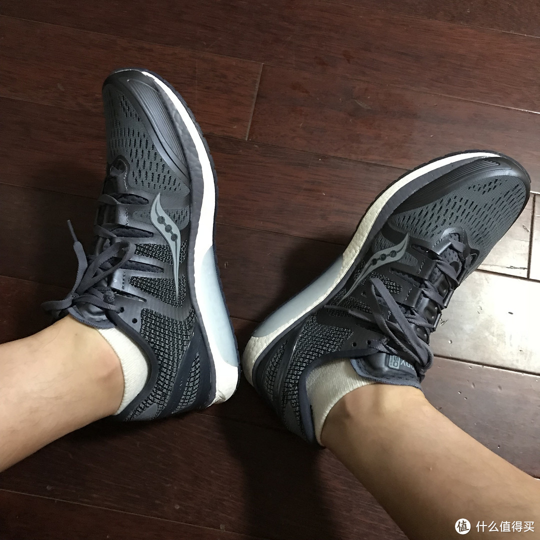 Saucony 圣康尼 LIBERTY ISO 跑步鞋（附与Freedom ISO对比）