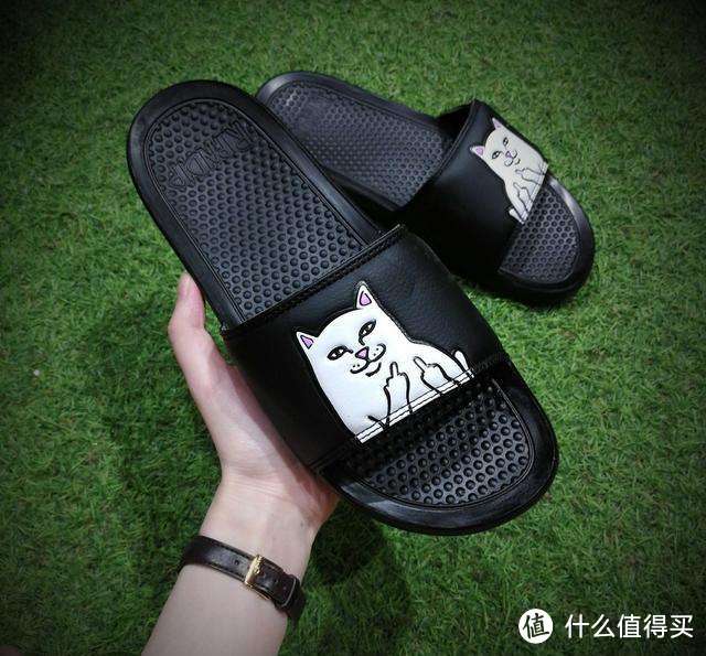 解放双jio！来看看今夏最潮最流行的拖鞋