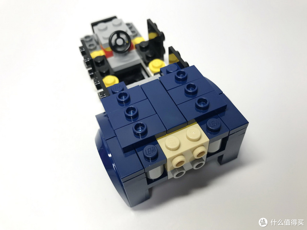 漂亮的涂装：LEGO 乐高 Speed竞速赛车 75885 福特嘉年华车队