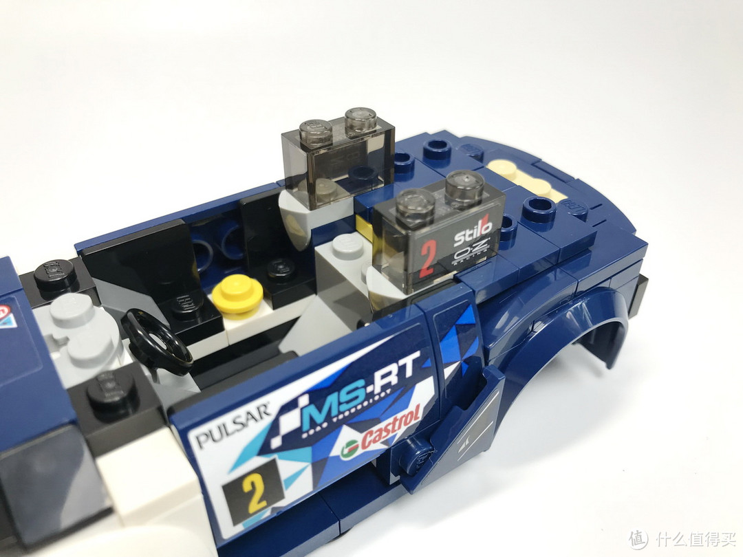 漂亮的涂装：LEGO 乐高 Speed竞速赛车 75885 福特嘉年华车队