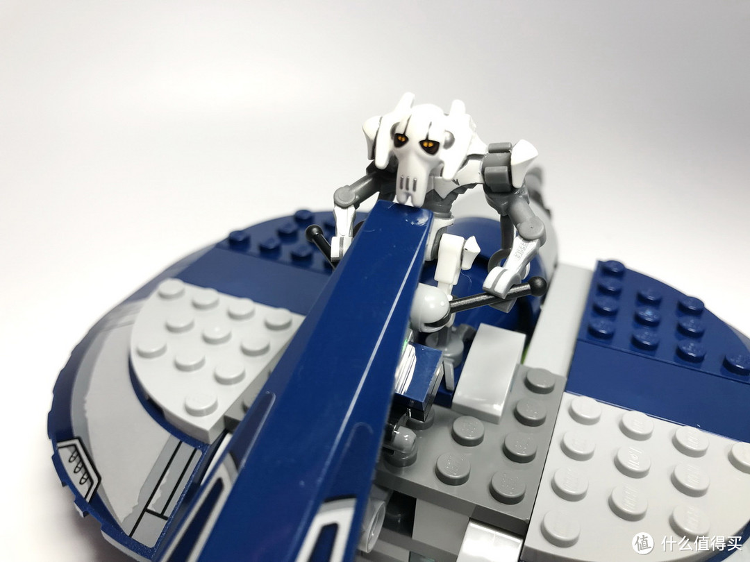 LEGO 乐高 STAR WARS 星球大战系列 75199 格里弗斯将军的战车