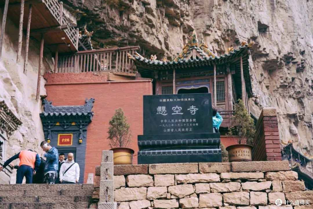 千年古建遍地有  来到山西跪着走！