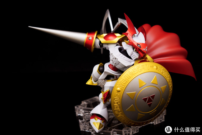 右手圣、左手圣盾，遵循我的骑士之道！万代NX红莲骑士兽开箱评测