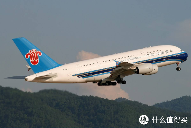 南航拥有的全球最大客机空客A380