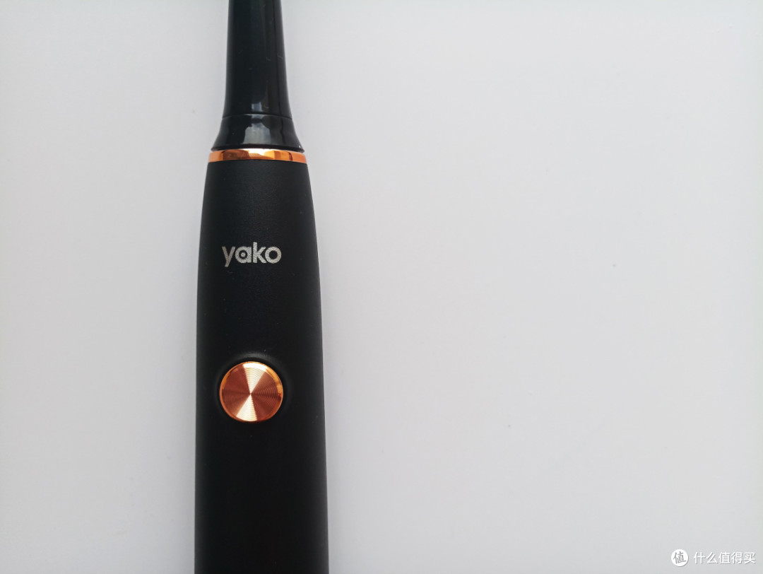革命尚未成功,同志仍需努力——YAKO 磁悬电动牙刷O1