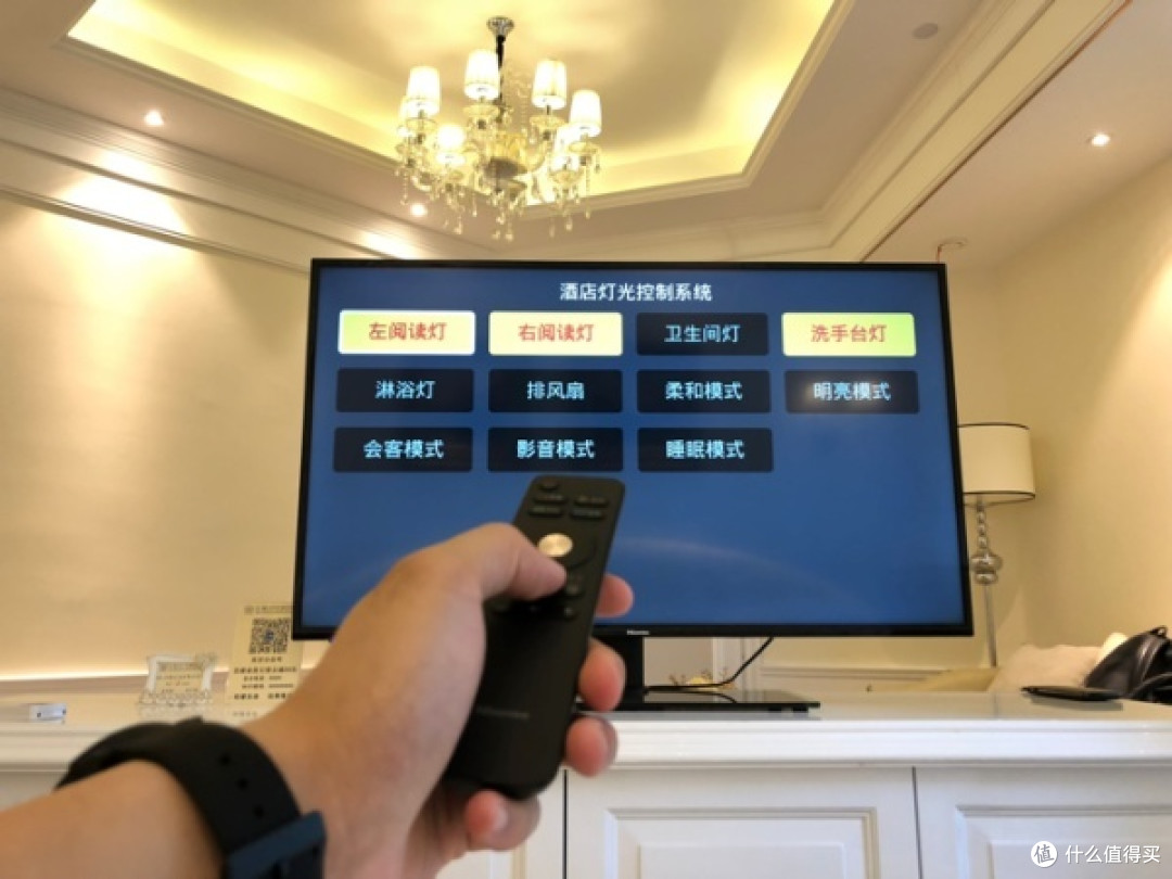 这么脏的情侣酒店,看完你七夕还敢去么?