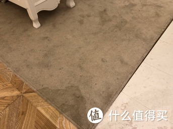 这么脏的情侣酒店,看完你七夕还敢去么?
