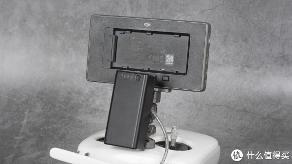 玩转无人机 篇三:由Mavic 2一锤定音?DJI 大疆