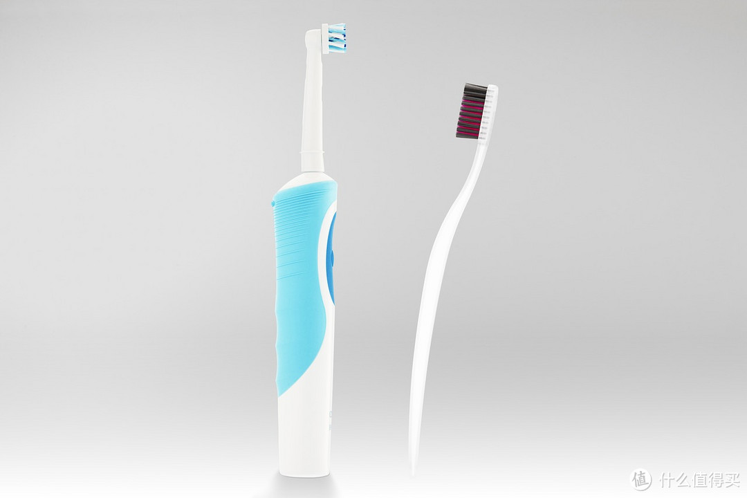 电动牙刷新人的初次体验，YAKO磁悬电动牙刷O1评测