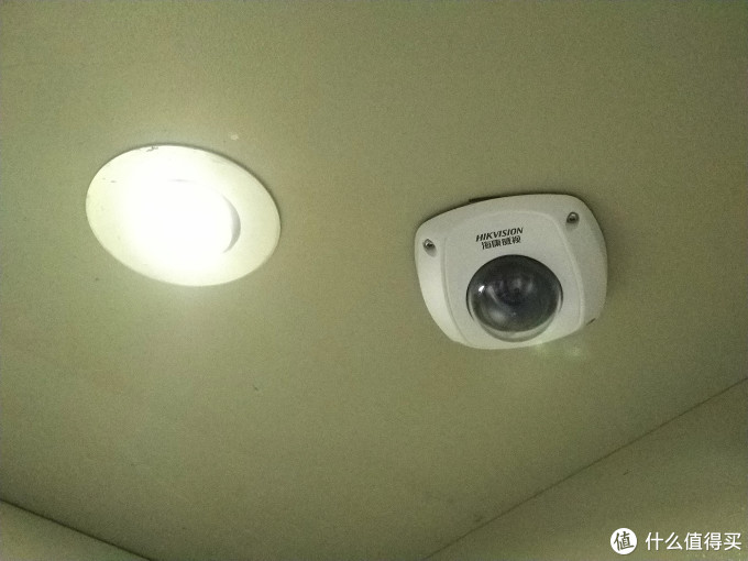 360、小米价格的近两倍?真正断网可录,萤石C2c 1080监控摄像机