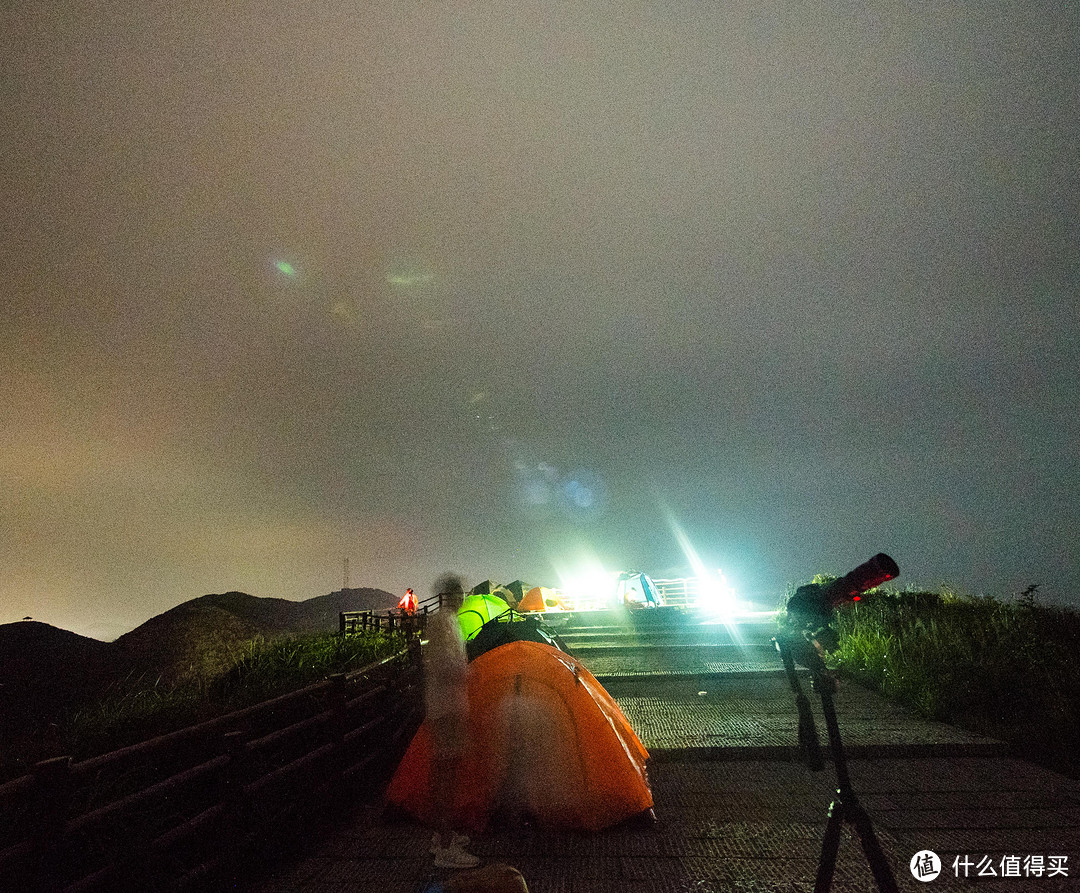 给Ta最难忘的七夕：美好的夜晚陪最爱的人一起度过，流星雨观测（撩妹）指南