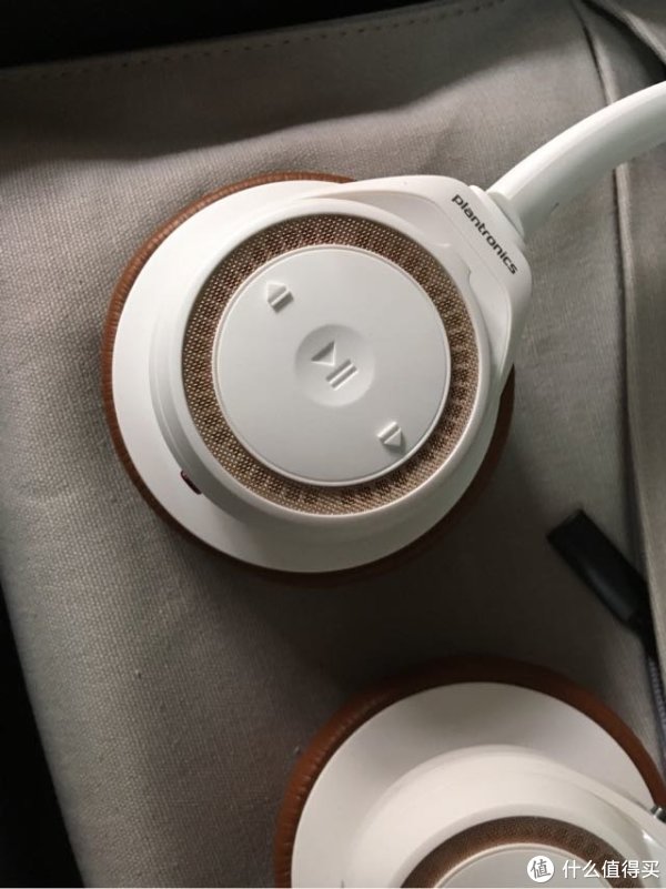 左耳机