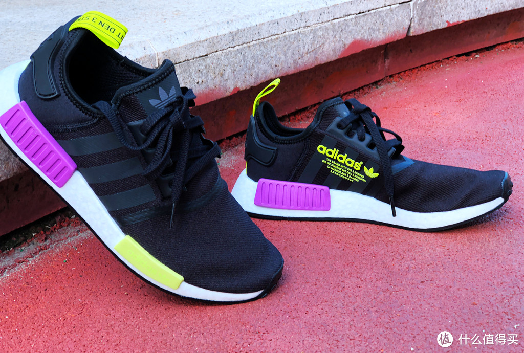 全掌Boost复古潮鞋:Adidas Originals NMD_R1评测