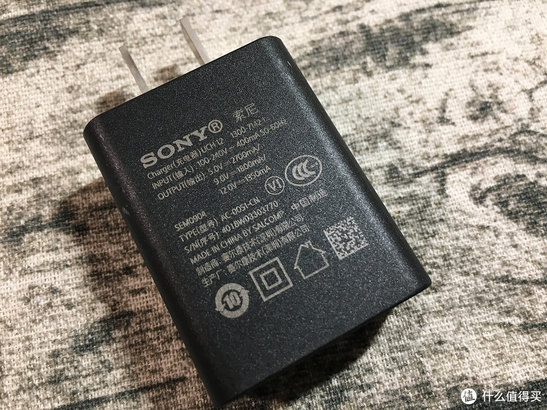 特立独行才是真索尼——Sony Xperia XZ2 开箱测评