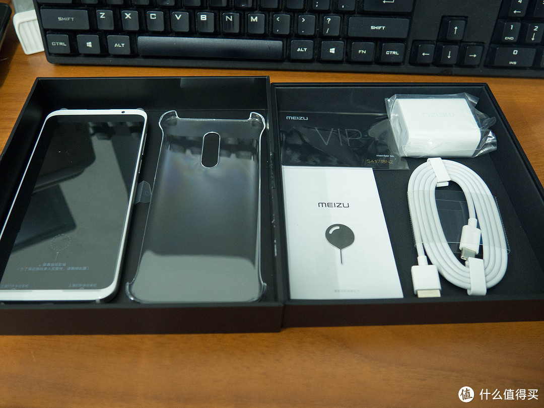 MEIZU 魅族 16th 远山白 8+128 手机简单开箱及一天使用感受