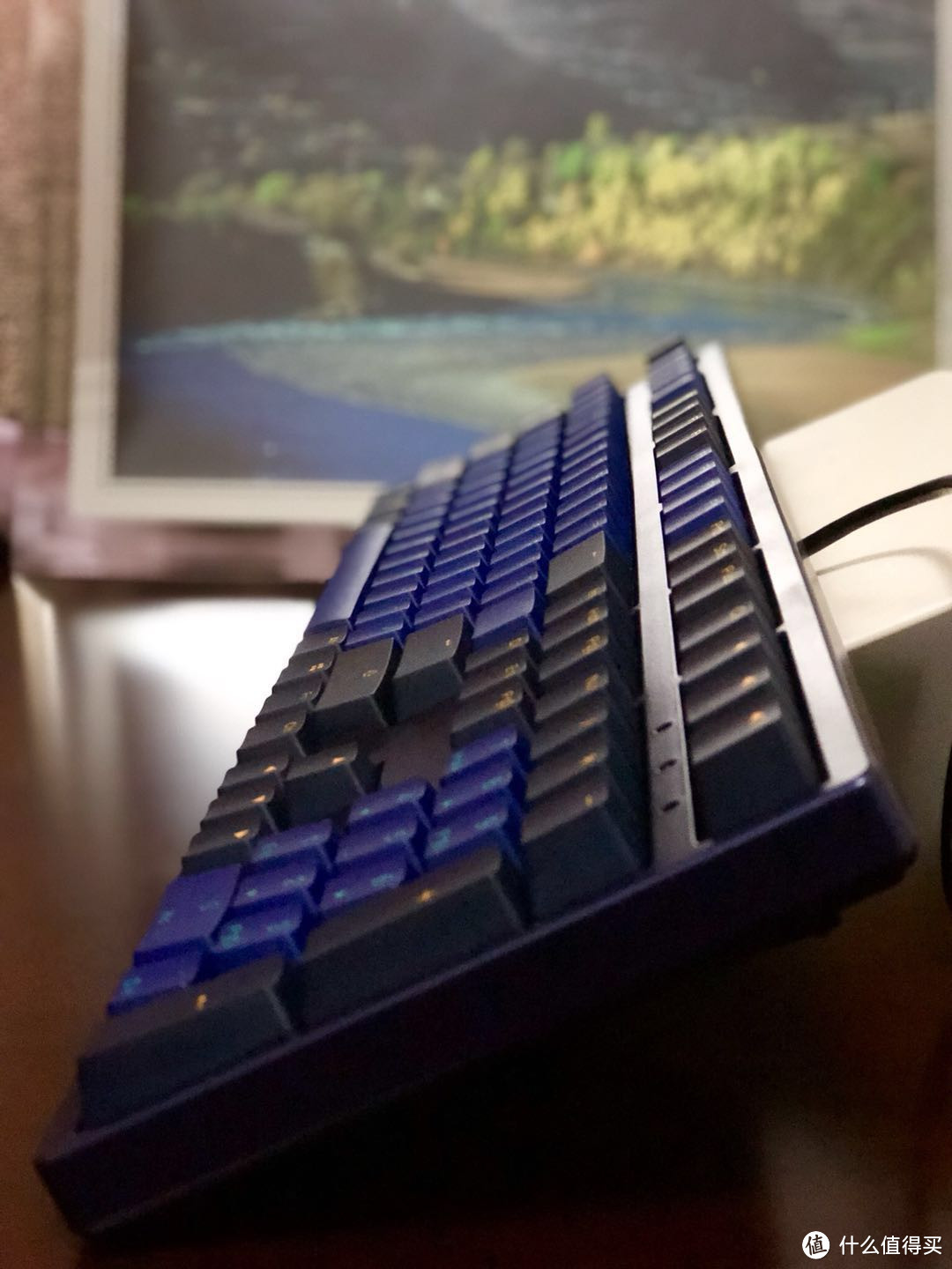 从游戏外设到生产力工具，中南油腻男的AKKO 艾酷 3108 Horizon地平线 机械键盘开箱