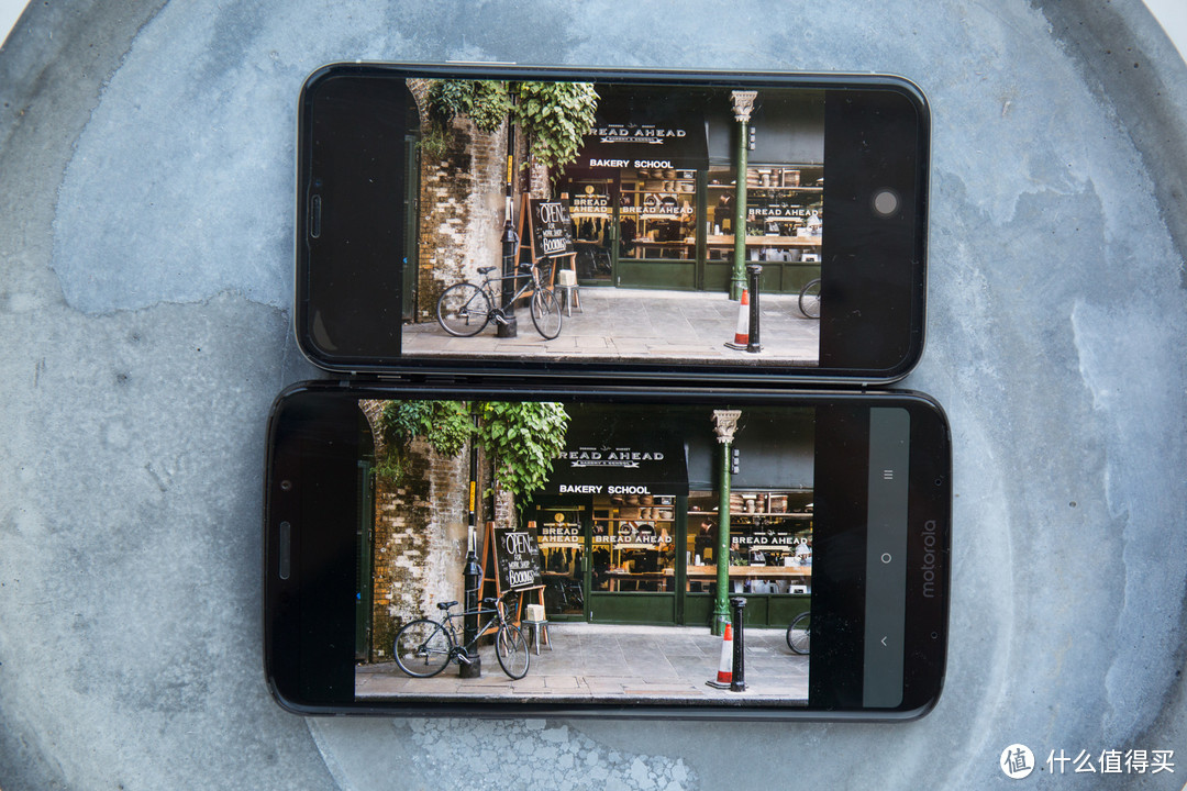 全球首款5G手机，情怀正统续作—Motorola 摩托罗拉 z3 智能手机 上手评测（内有小姐姐真人秀）