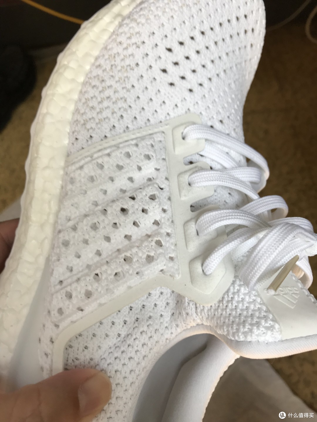 夏日怎么可以没有一双小白鞋 Adidas 阿迪达斯 UltraBOOST CLIMA  跑步鞋 BY8888