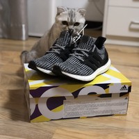 阿迪达斯 UltraBoost ATR 跑鞋外观展示(造型|吊牌|外底|中底|鞋底)