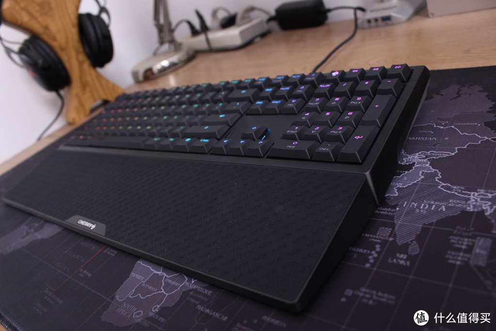 新版CHERRY MX BOARD 6.0 RGB机械键盘使用体验