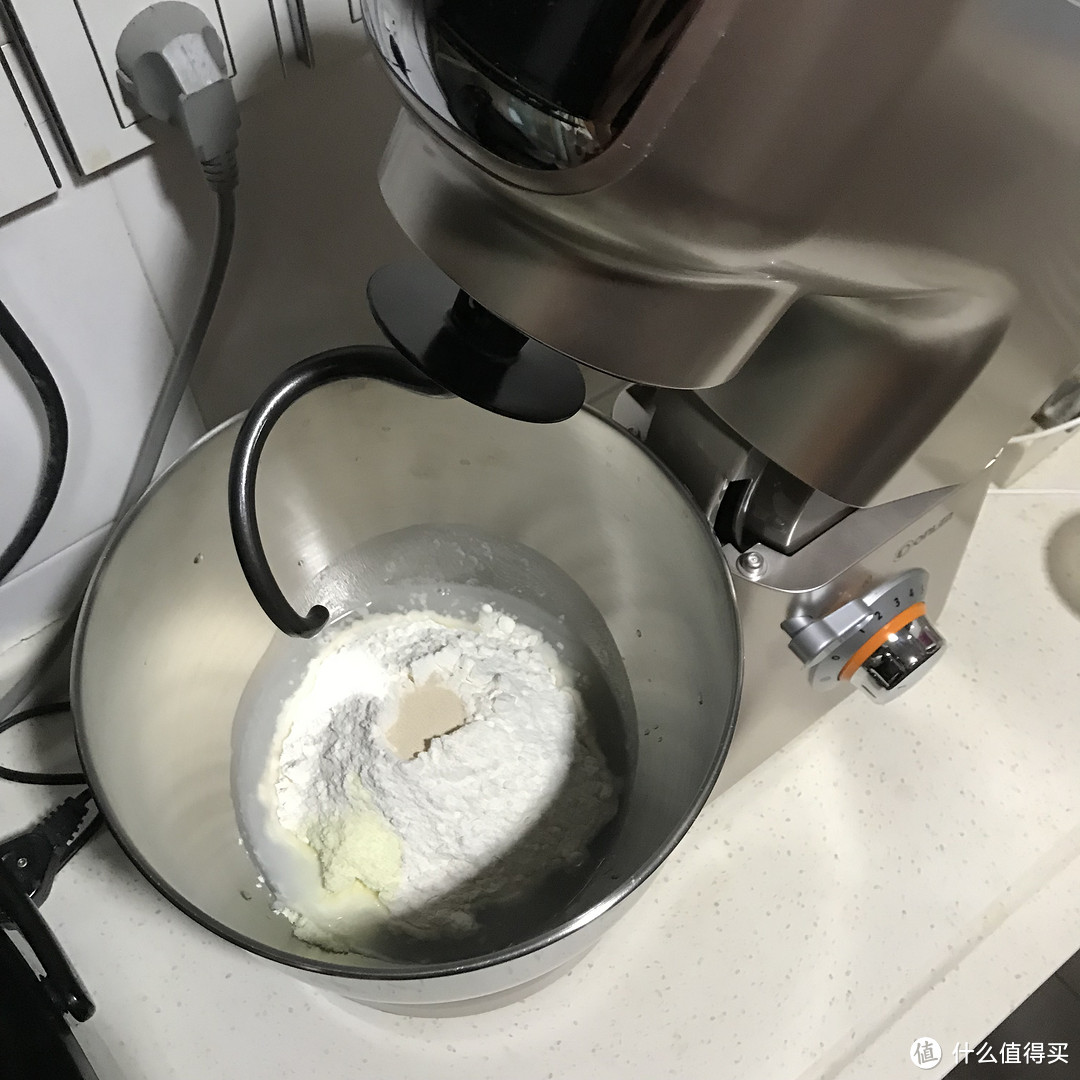 料理好帮手！东菱 DL-C08 厨师机
