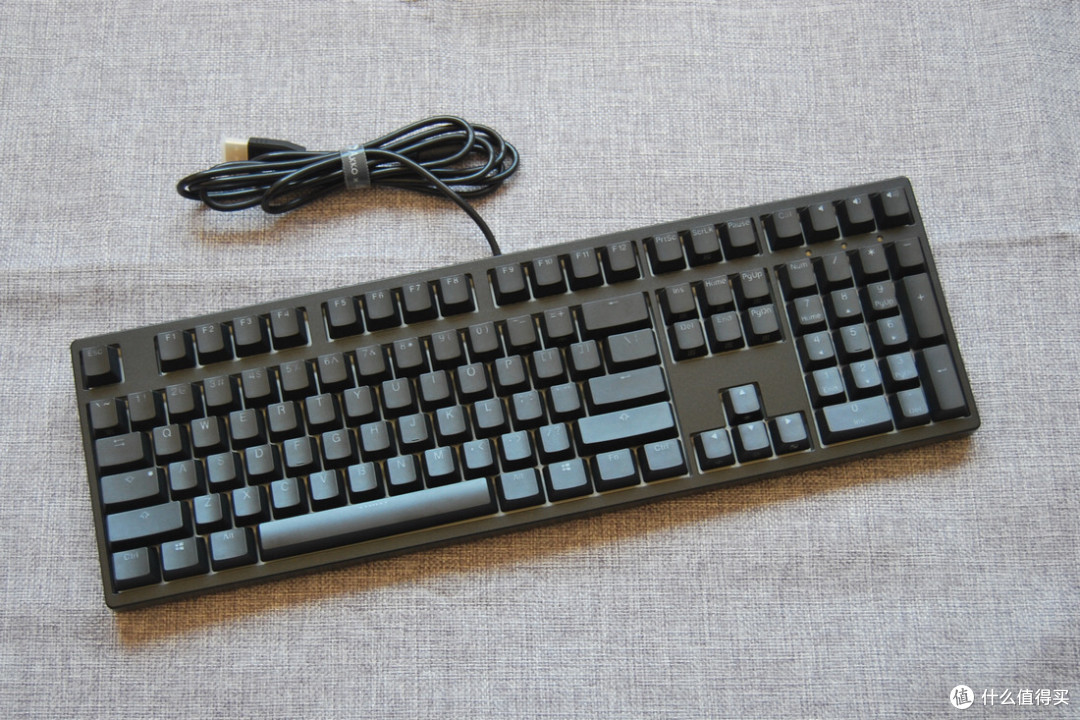 入门级樱桃轴键盘配上RGB的效果——AKKO&DUCKY 3108S RGB使用评测