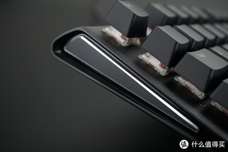 SteelSeries 赛睿 Apex M750 TKL RGB 背光机械键盘评测