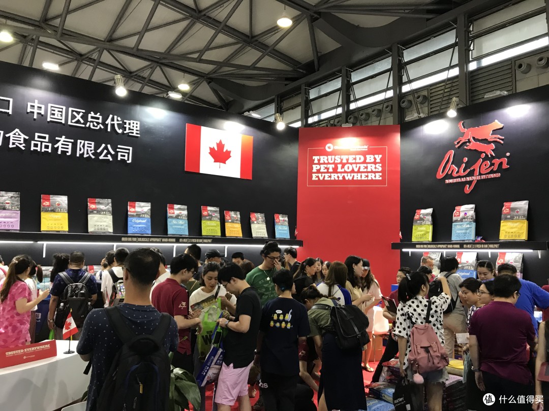 外行看热闹—大妈福利：参观2018亚宠展随记