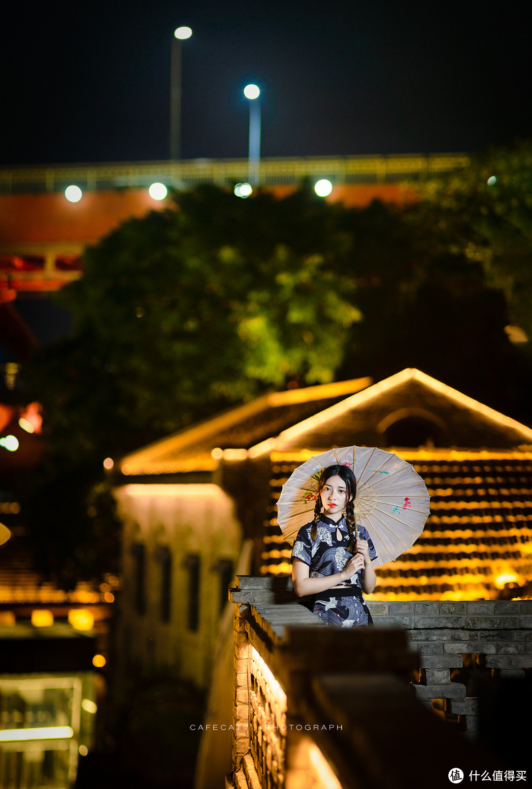 在网红城市重庆打卡拍夜景人像，这些地方你一定不要错过！