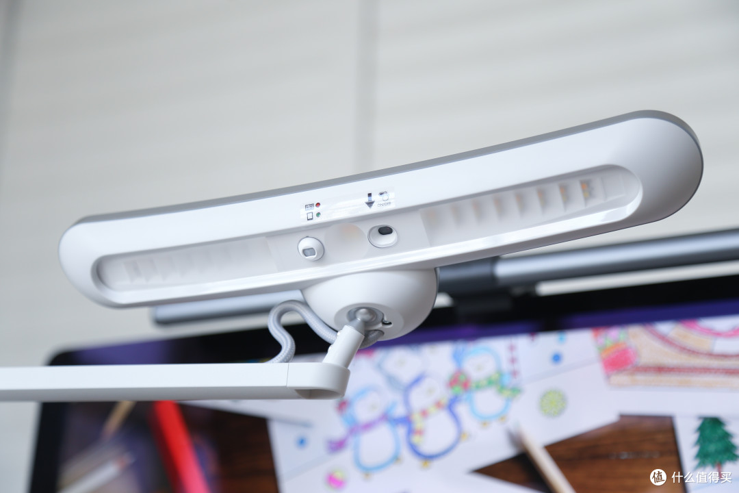开学送给孩子最好的光:BenQ 明基 WiT MindDuo 智能儿童阅读灯