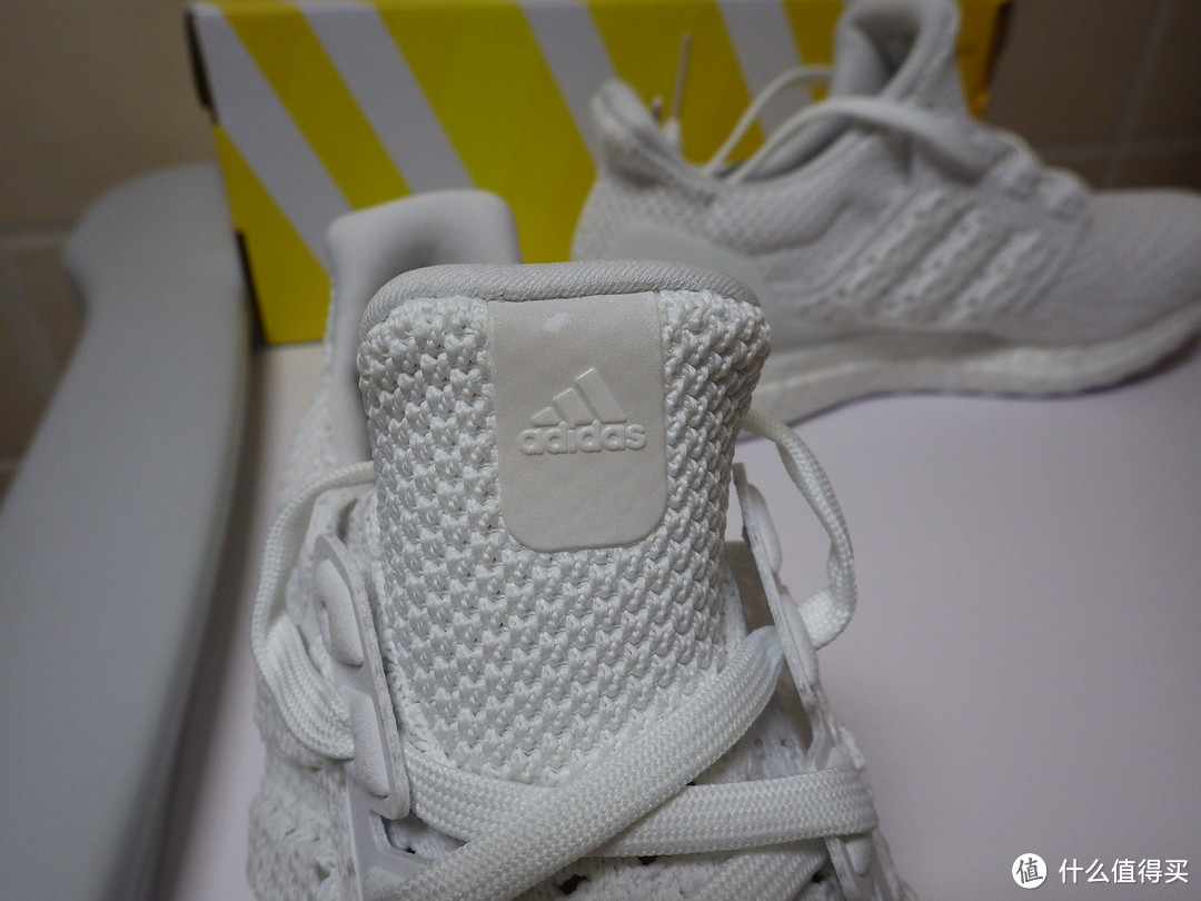 这是小白鞋该有的样子——Adidas UltraBOOST CLIMA