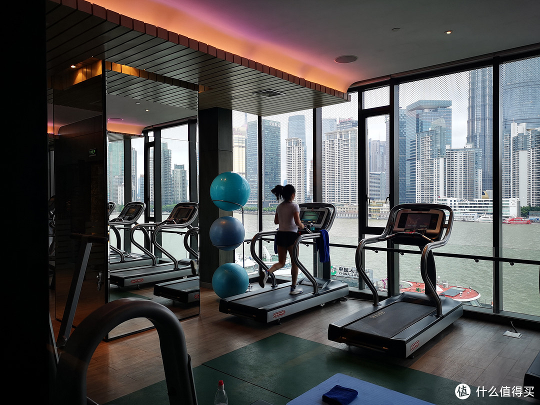 位置极佳的中国风酒店——上海外滩英迪格