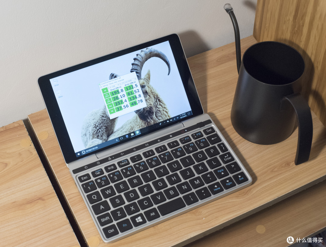 你也许需要行走的生产力:GPD Pocket 2 UMPC 便携电脑评测