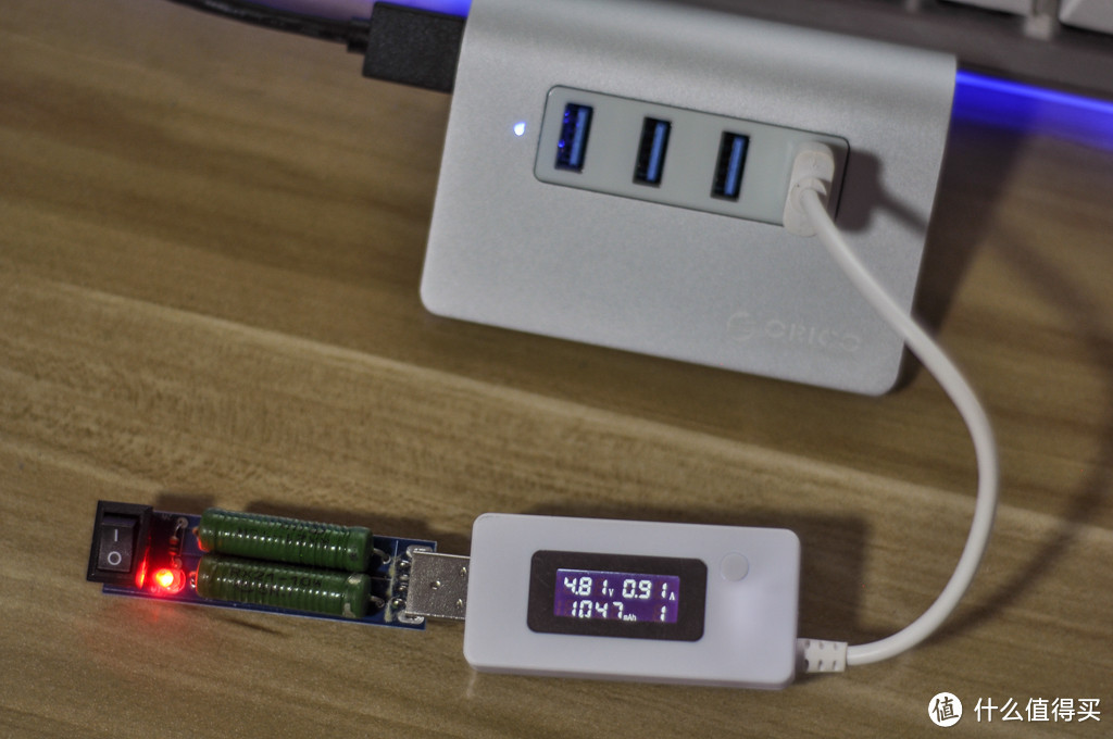 电脑USB接口扩展不用愁，铝镁狂潮4口集线器轻松实现