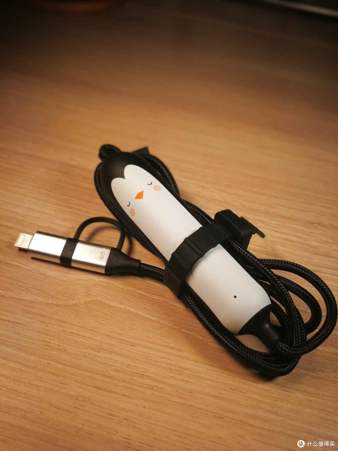 iWALK Crazy cable移动电源充电线--女性随身利器 创新值得肯定