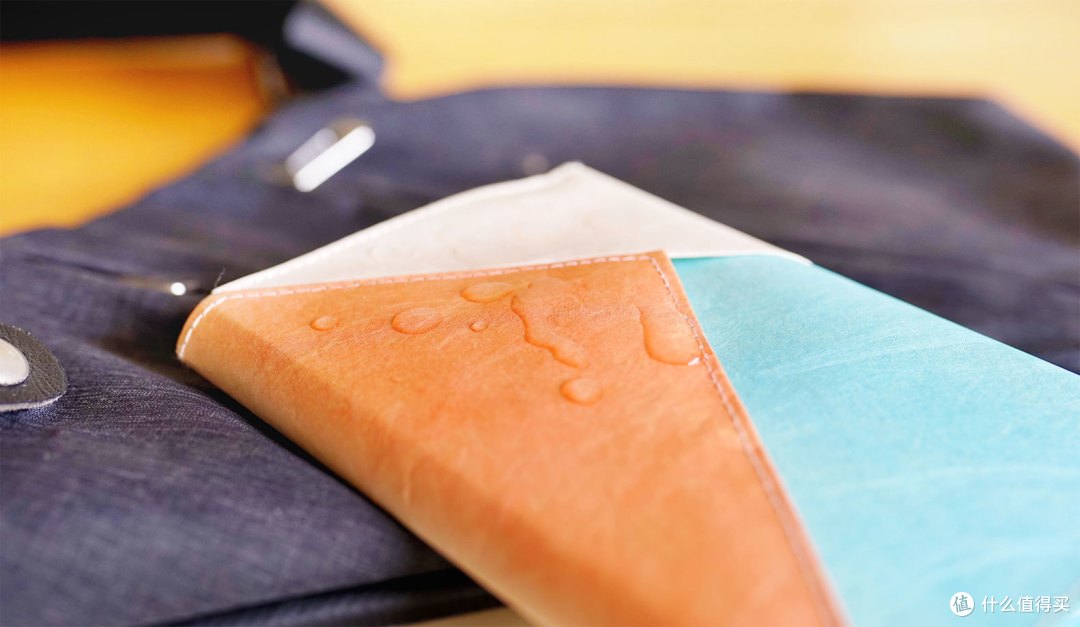 我堂堂一个两百斤的汉纸，居然还撕不烂这个纸做的收纳包？！