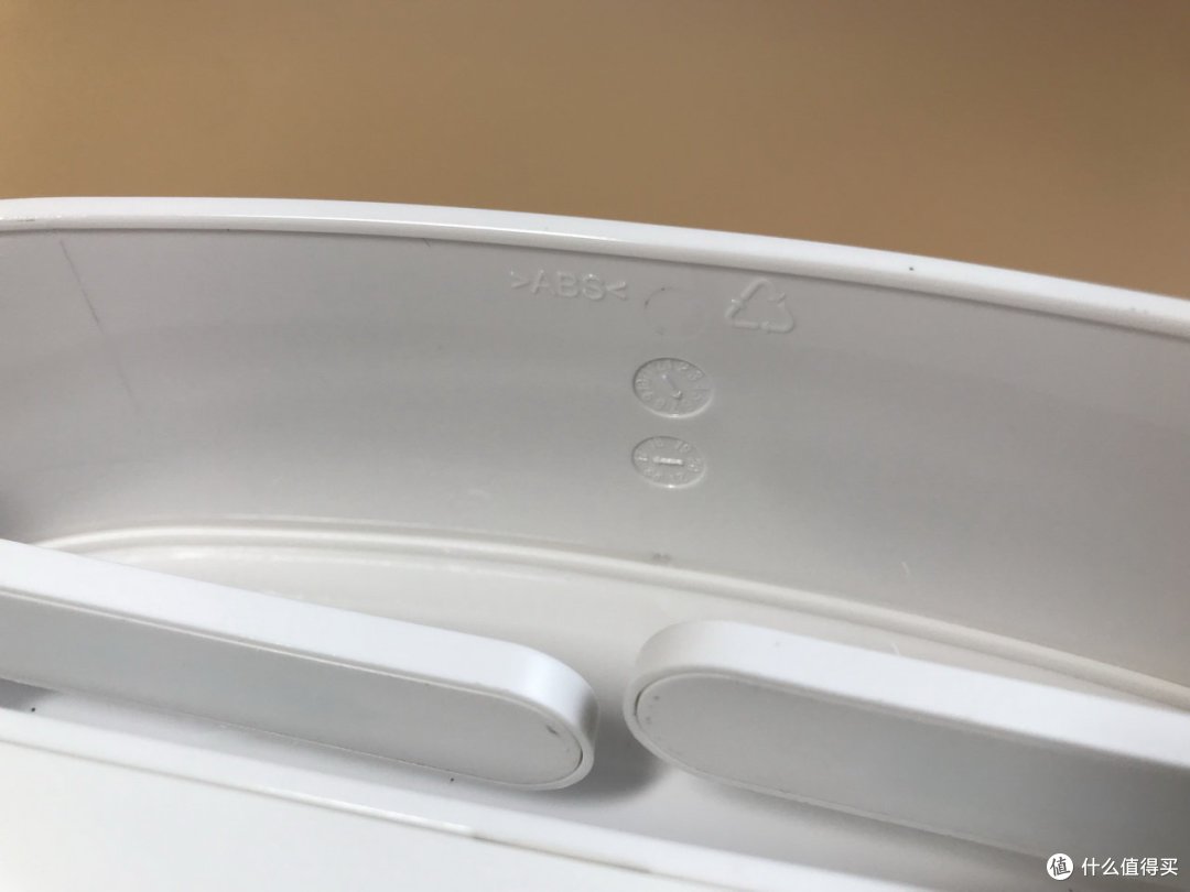 这个相框能上网还能备份:袋鼠云路由 DSR1 1200M 路由器
