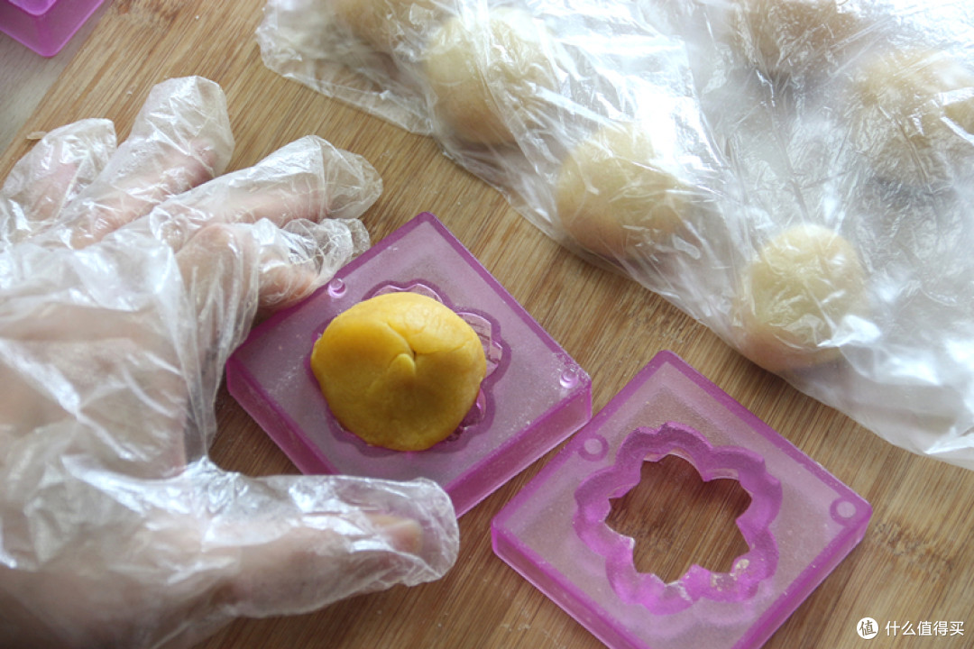 吃月饼也许更多是一种情怀，那不如自己DIY一个？