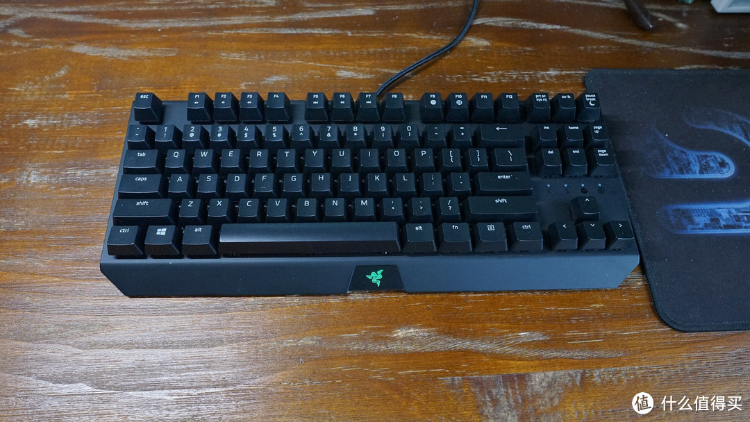 来自大妈的礼物(二）—Razer 雷蛇 BlackWidow X 黑寡妇蜘蛛X 87键键盘晒单