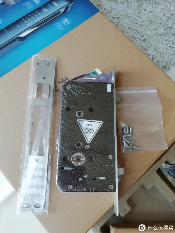 。比三星指纹锁的锁芯安全多了。之前也关注了三星的锁，因为锁芯安全级别太低放弃了。