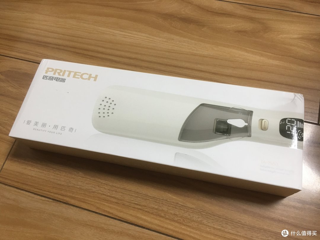 看看抠脚大汉是怎么评测修脚器和直发器的