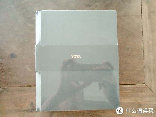 一面犀利，一面冷静：YOTA Phone 智能手机 开箱