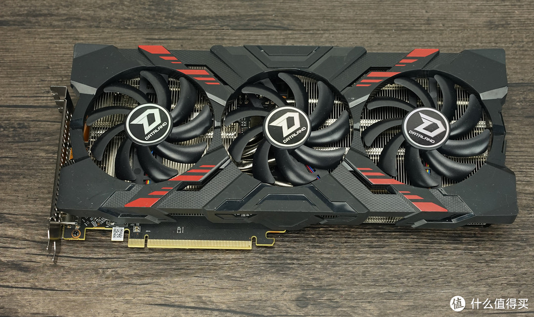 钱要花在刀刃上 3千块GTX1070Ti和Vega56选谁更好？