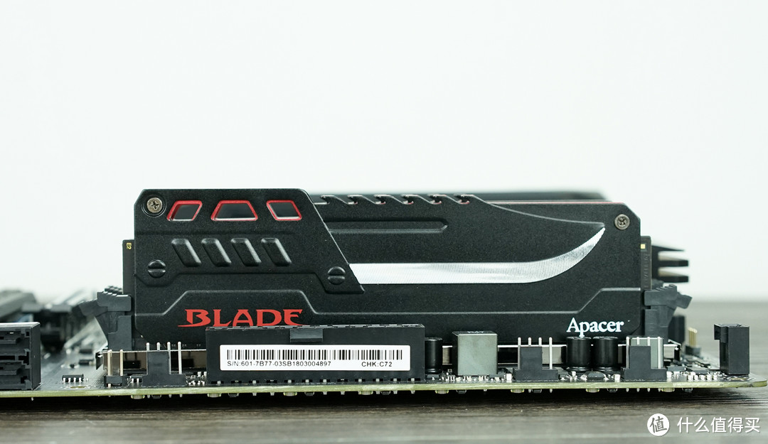 钱要花在刀刃上 3千块GTX1070Ti和Vega56选谁更好？