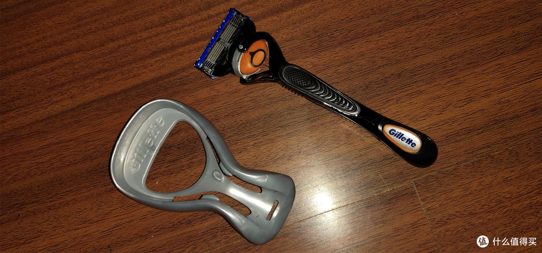 喜闻乐见晒单贴:评论赢Gillette 吉列 X 穿越火线 手动剃须刀礼盒活动晒单评测