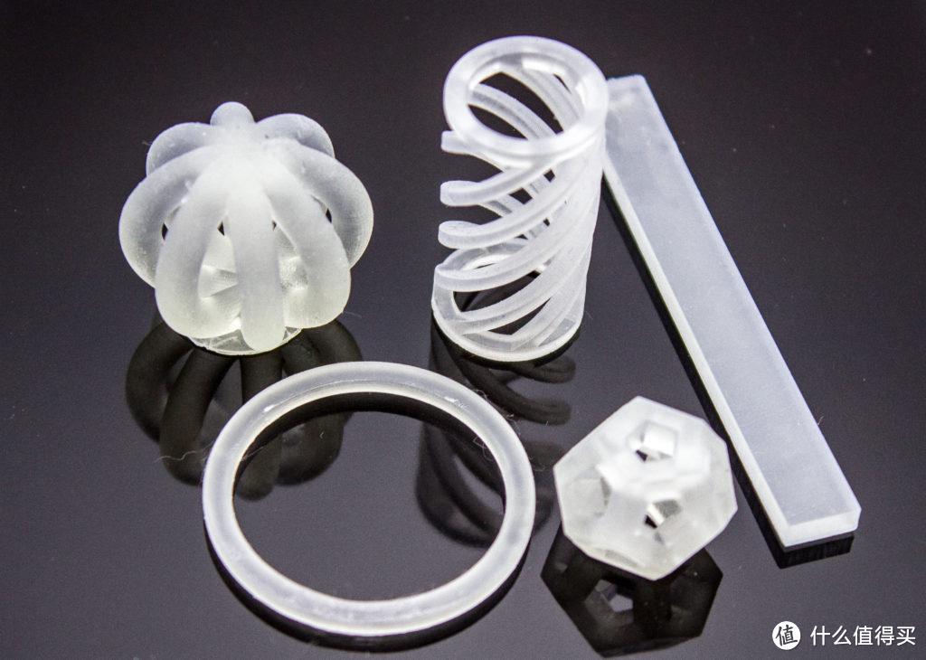 成人的玩具：ANYCUBIC Kossel PLUS 3D打印机