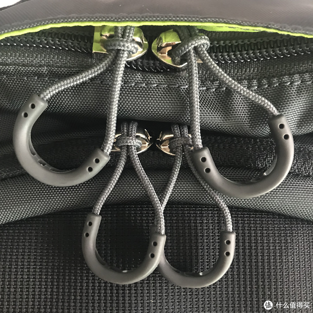 大城小巷 骑着摩拜背上动量 Osprey Momentum 26L