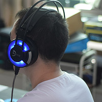 富勒H100电竞发光耳机使用总结(线材|外观|价位|佩戴)