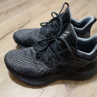 阿迪达斯 Alphabounce Beyond M 跑步鞋使用总结(做工|鞋头|造型|走线)